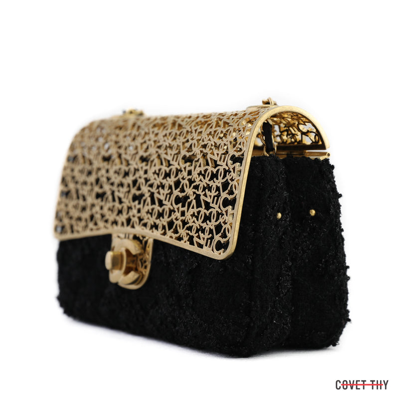 chanel gold clutch bag black