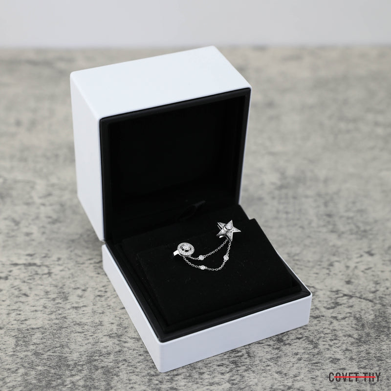 Chanel Comete 1932 Ear Cuff 18k White Gold, 29 Diamonds