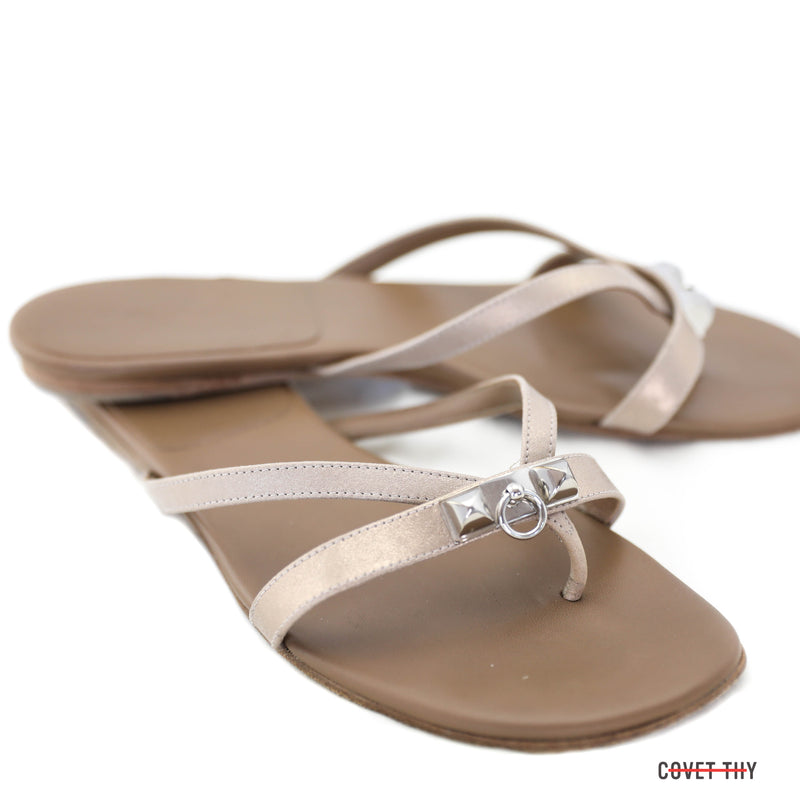 Hermes Chevre Corfou Flat Sandal, Size 39.5