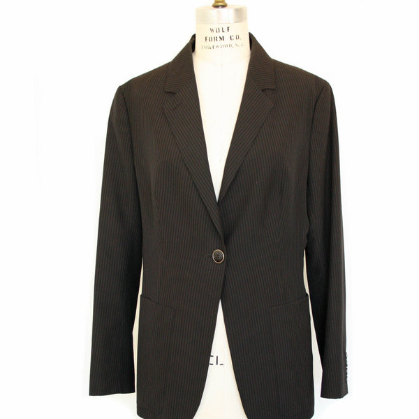 Size 44 Striped Two-Piece Double Pleated Hermes Pant Suit
